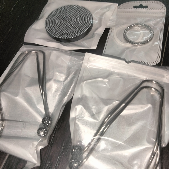 Silver Rhinestone Car Accessories Set - Picture 2 of 3